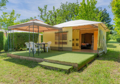Bungalowtent Comfort + 25 m² – 2 slaapkamers – 5 personen