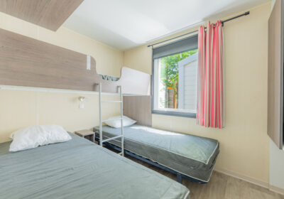 Stacaravan Standard 32 m² - 2 slaapkamers - 5 personen